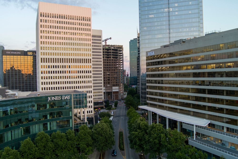 Atlanta,,Georgia,Usa,-,7,10,2023:,Aerial,Shot,Along